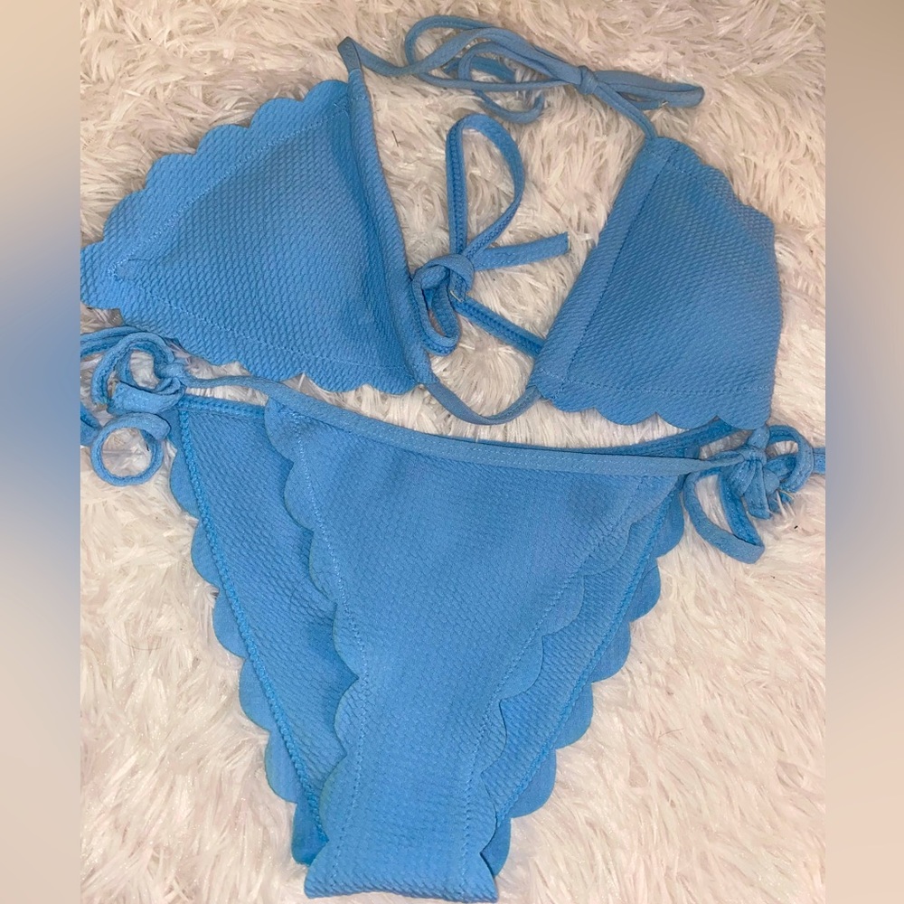 scalloped baby blue bikini